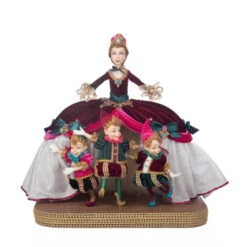 Katherines Mother Ginger With Scene - 51cm