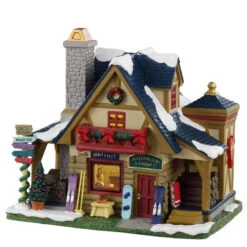 Lemax Havenwood Lodge - 19.2cm