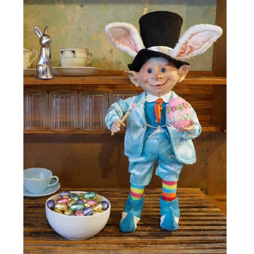 The Chocolatier Easter Elf - 45cm - Image 3